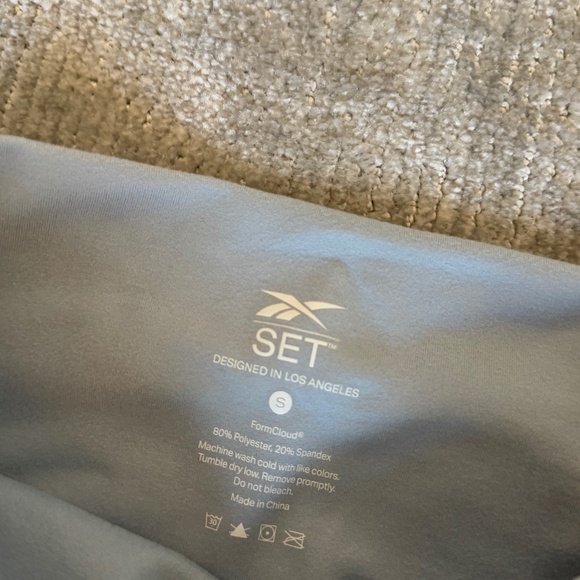 Set Active x Reebok Light Blue Leggings Size S - Picture 3 of 3